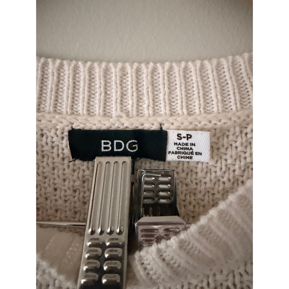 BDG Oversized Cream Cable Knit Sweater Elbow Patches Size S - Picture 3 of 8